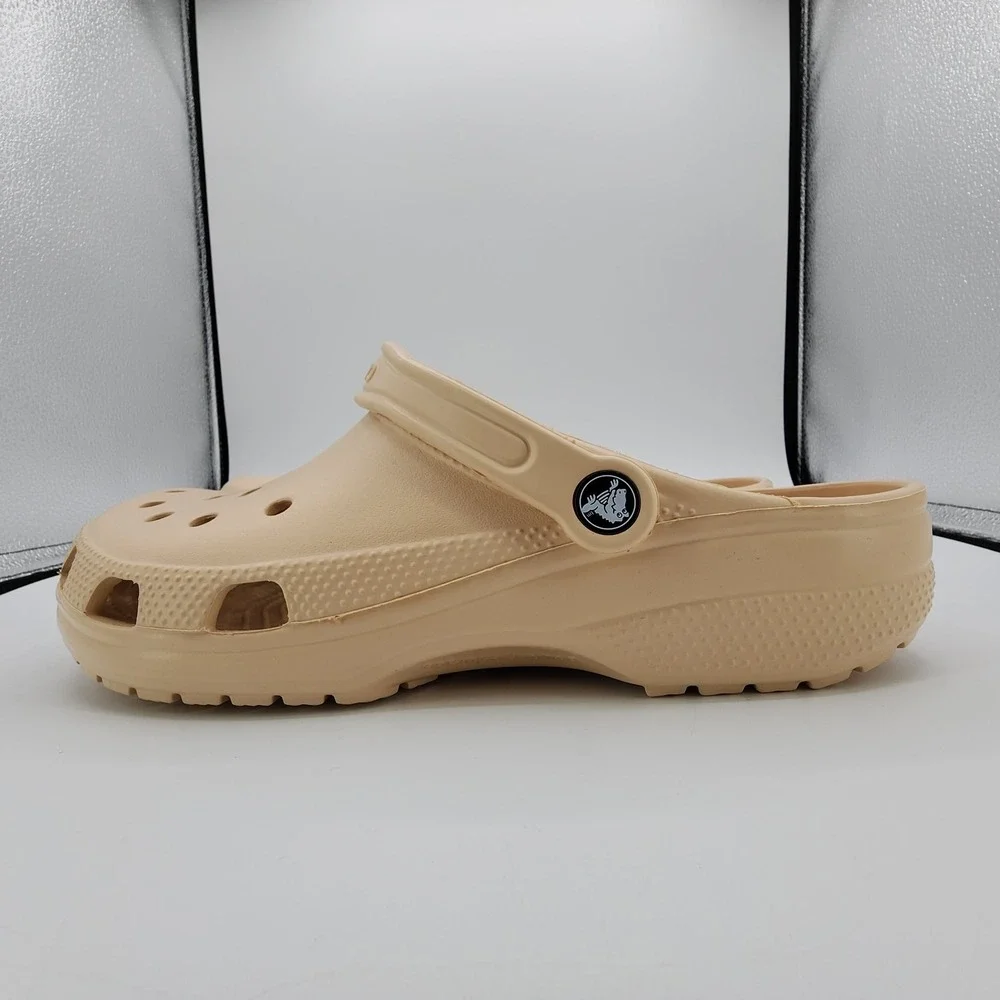 Crocs Classic Clogs Mens 10 Womens 12 Shitake Sprite Tan Beige NEW w/‎ Tag